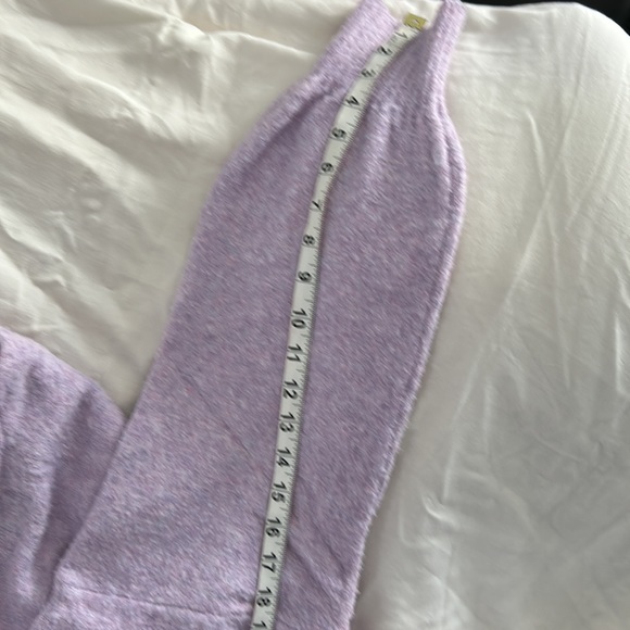 Old Navy roomie ladies sweater, size XL. Mauve color. - Picture 8 of 9